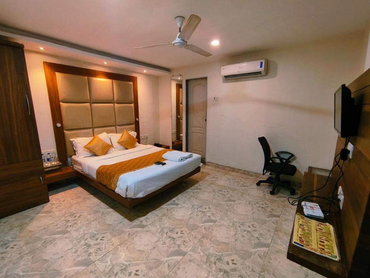 Apex Hotel Мумбаи Экстерьер фото