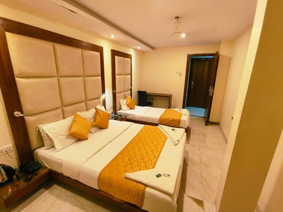 Apex Hotel Мумбаи Экстерьер фото